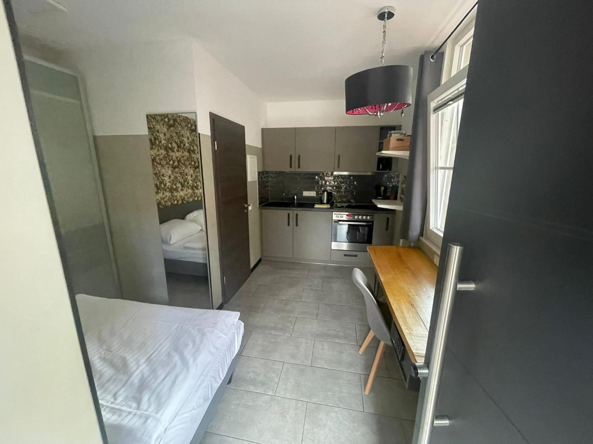 Zentrales Kobytinyhaus City Apartment Herford,Wlan,Parkplatz Екстериор снимка